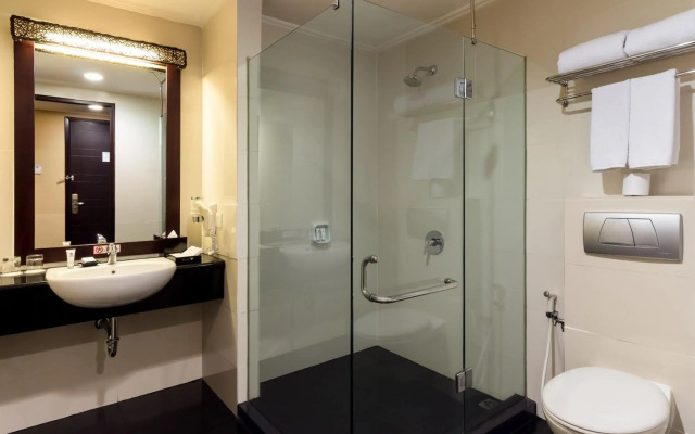 Best Western Mangga Dua Hotel and Residence