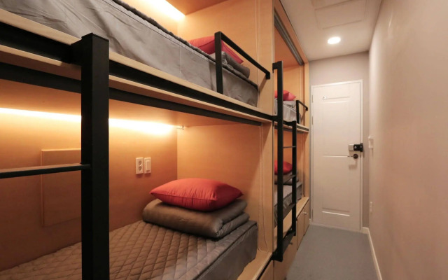 Blueboat Hostel Gyeongju