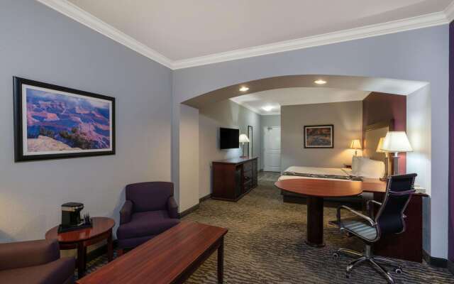 La Quinta Inn & Suites by Wyndham Loveland/Estes Park