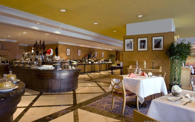 Sheraton Nanjing Kingsley Hotel & Towers