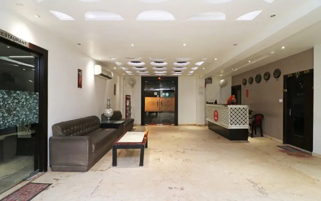 OYO 9993 Hotel Idea INN