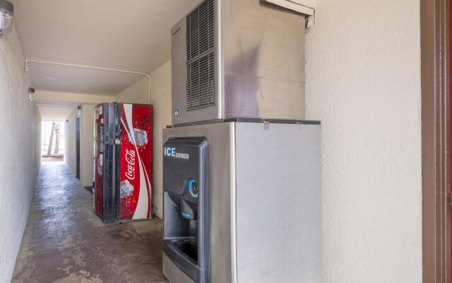 Red Roof Inn MacClenny