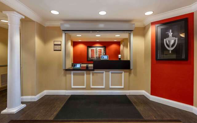 Extended Stay America Suites Chicago O'Hare Allstate Arena