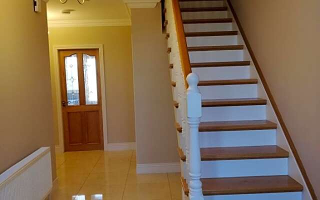 Glenmore House - ROOM ONLY