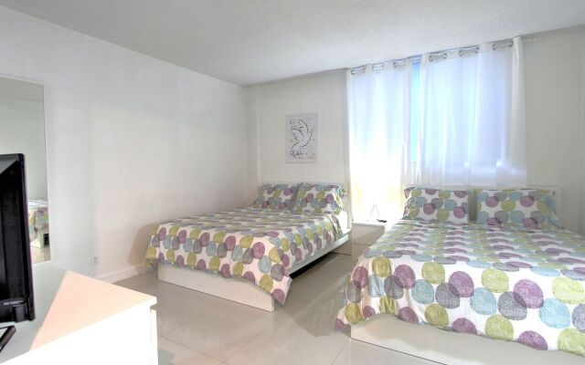 The Tides on Miami Hollywood