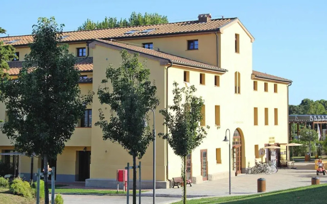 Apartment With Balcony in Poggio All'agnello