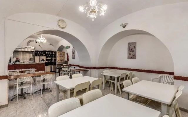 Alta Domus