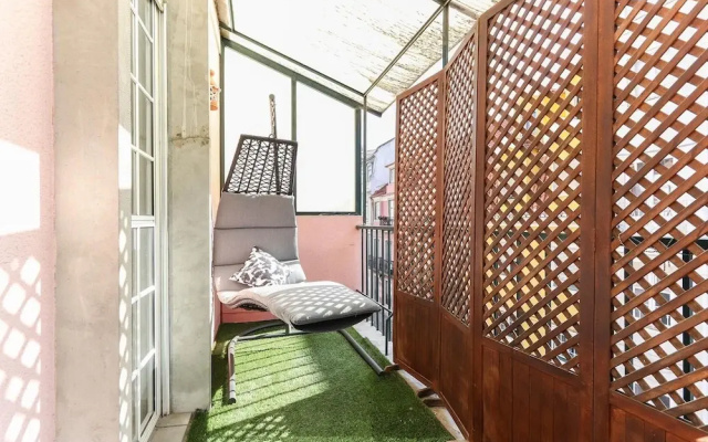 Principe Real Balcony by Homing