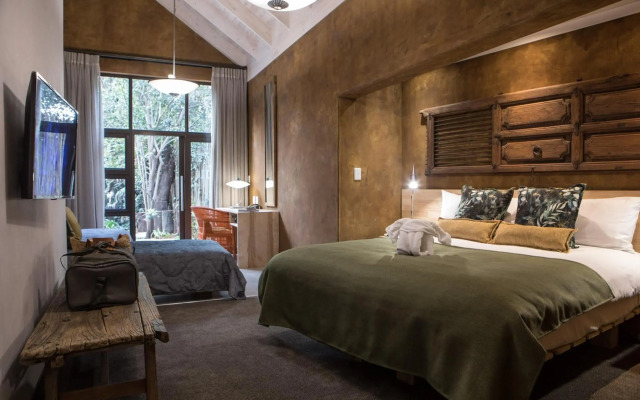 African Rock Hotel & Spa, a "Boutique Lifestyle Resort"