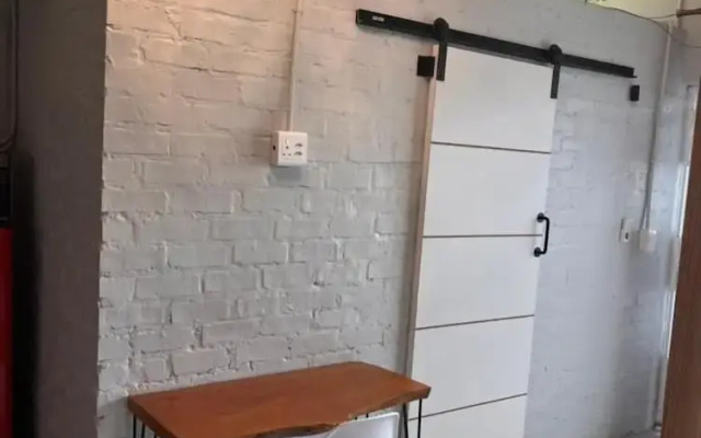 A Stunning Studio Zen