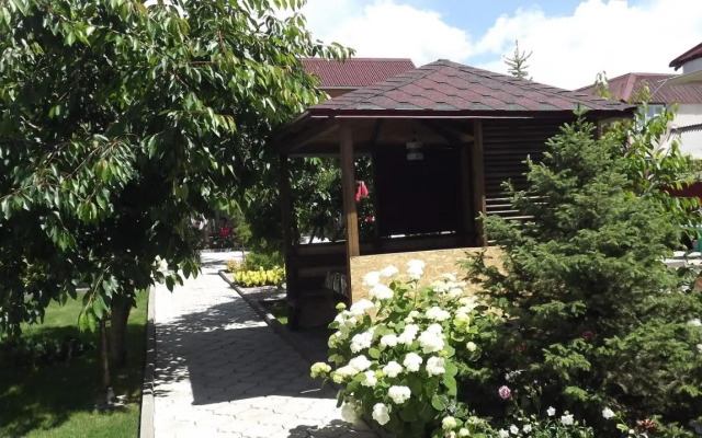 Maze Guest House