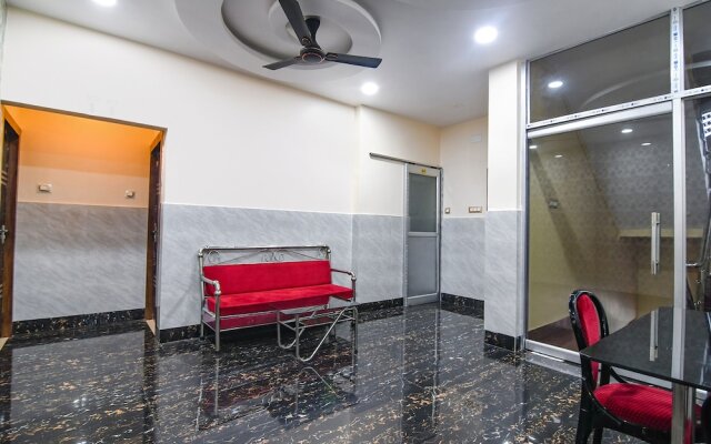 Fabhotel Sriya