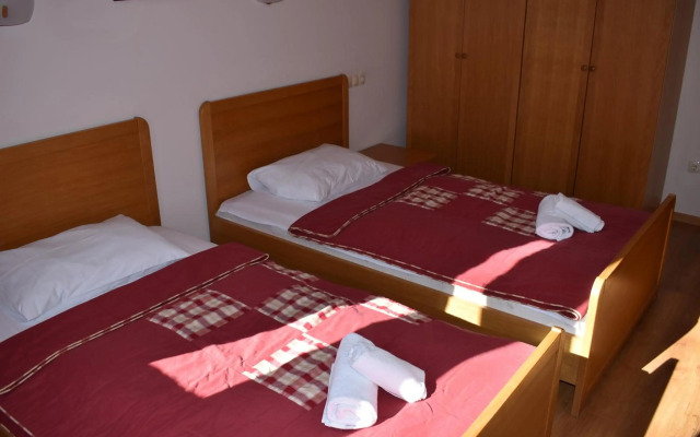 Aparthotel Snjezna Kraljica