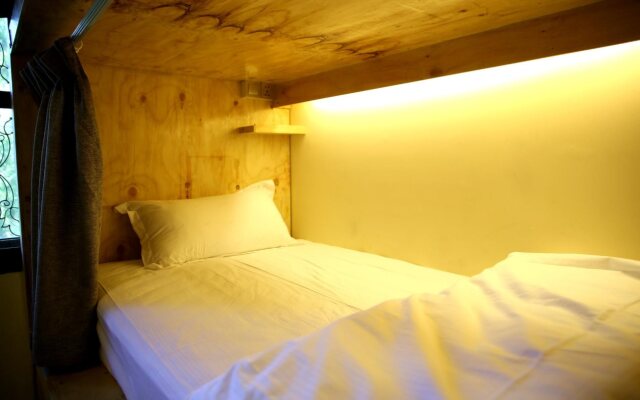 Mansion Hostel Mandalay