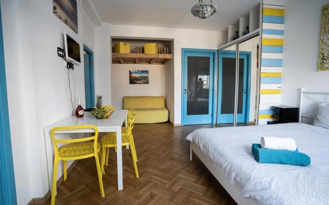 Central Studio at Cismigiu Park