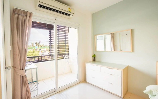 Sansuk Apartment