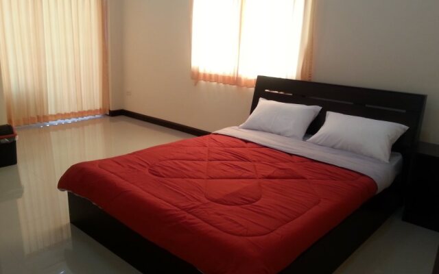 Aumnoychai Hotel Korat