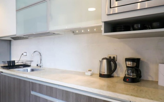 w Picturesque 2BR at Malecon
