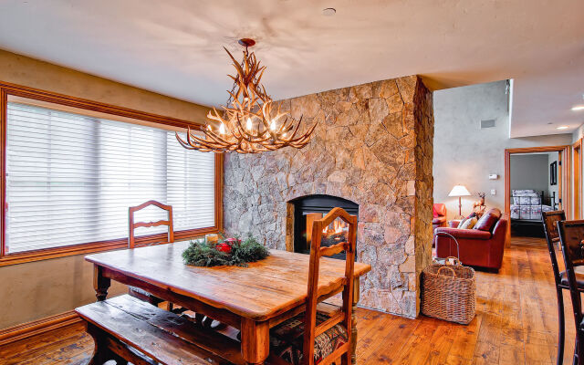 Oxford Court by East West Hospitality