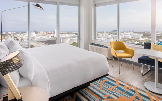 Aloft Fort Lauderdale Airport & Cruise Port