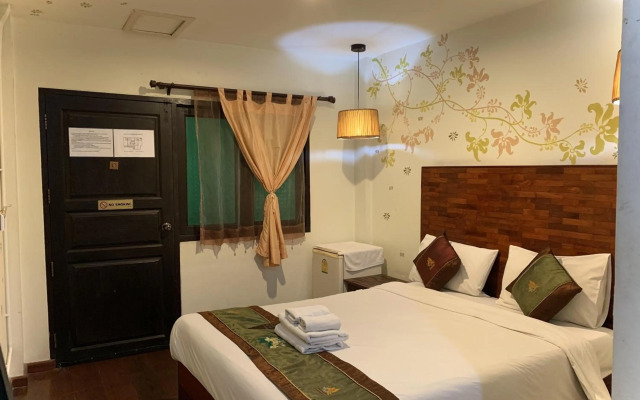 Thapae Boutique House