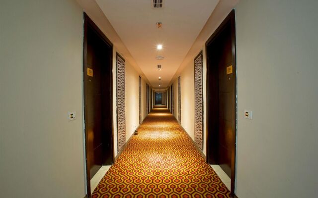 Golden Tulip Suites Gurgaon