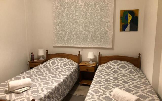 Tonia's Beach Apartment