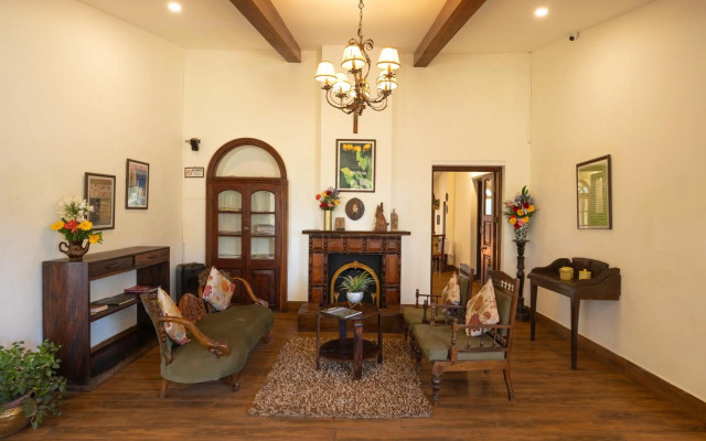 Sherlock Homes  A Heritage Theme Hotel