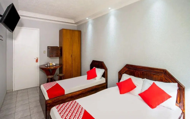 OYO Hotel Anália Franco