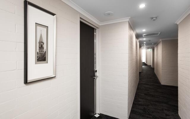 St Ives Apartments