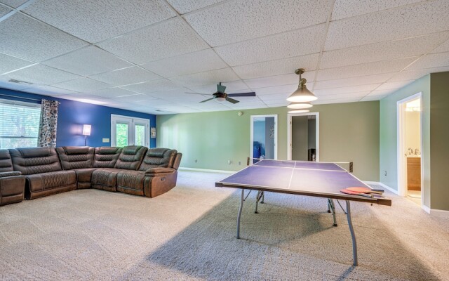 Milledgeville Home w/ Game Room & Private Dock!