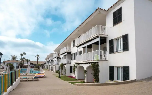 Aparthotel Seth Isla Paraiso