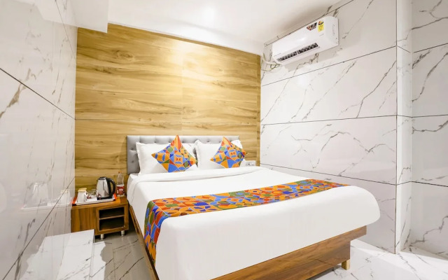 FabHotel Shubham Inn