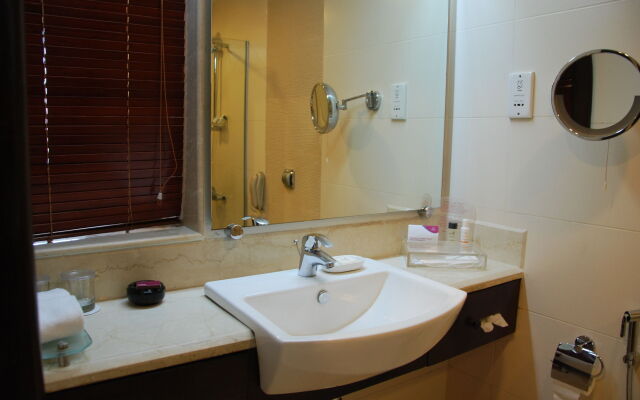 The Soaltee Kathmandu, Autograph Collection