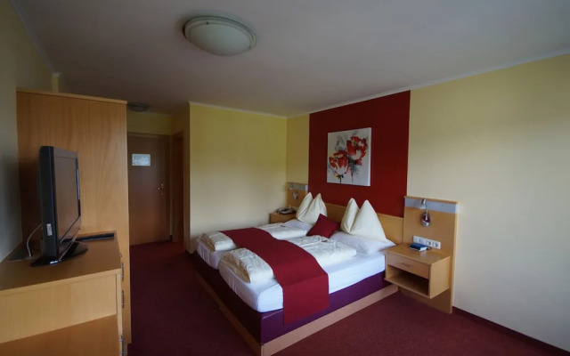 Strandhotel Schabus