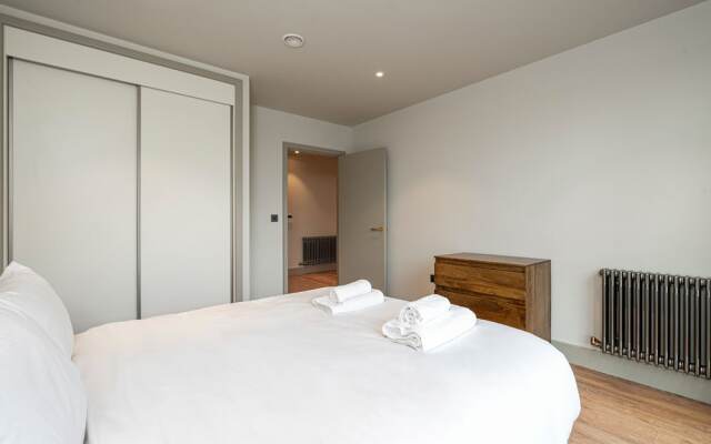 Contemporary North London Flat