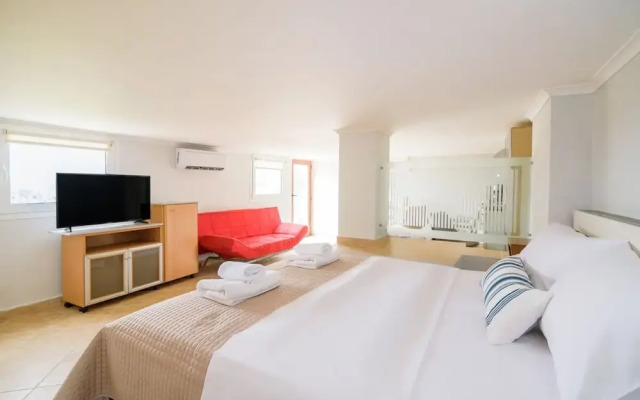 Stavros Lydia Apartment With Veranda