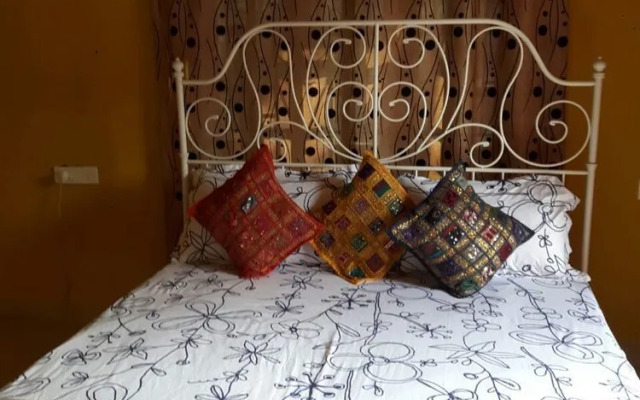 Aartiana Room