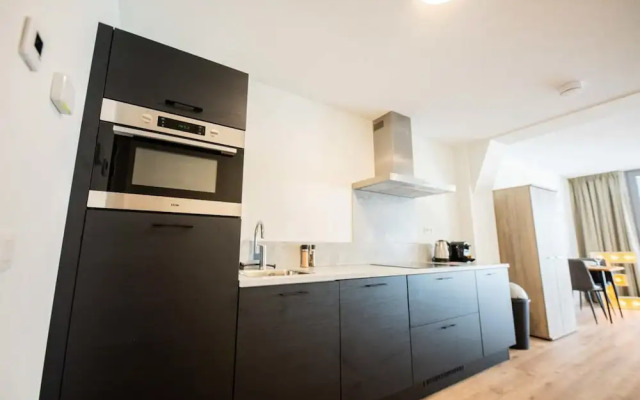 Studio Serviced Apartments With View -prh14/15-