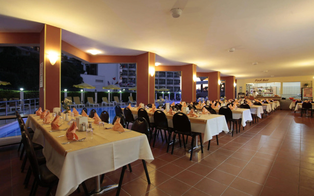 Palm Hotel