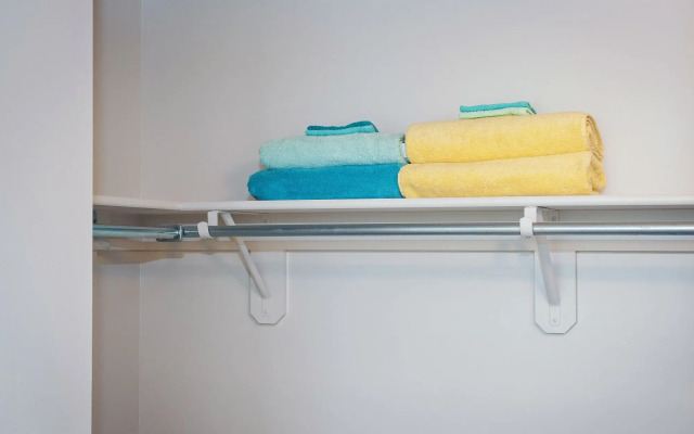 Sunshine Suites at Main St