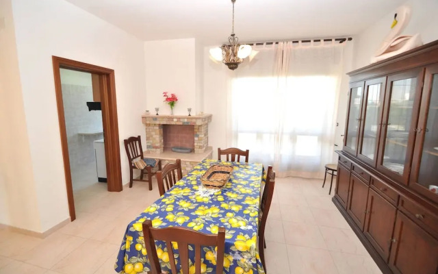 Villa Magnolia 1 Sleeps 8 Close to the sea