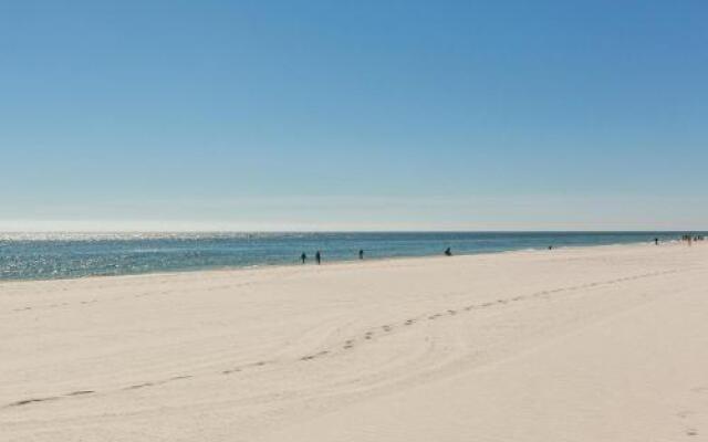 Romar House Unit 704A