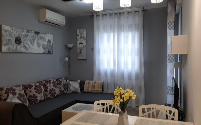 Verdi 1-bed Apartment in Split
