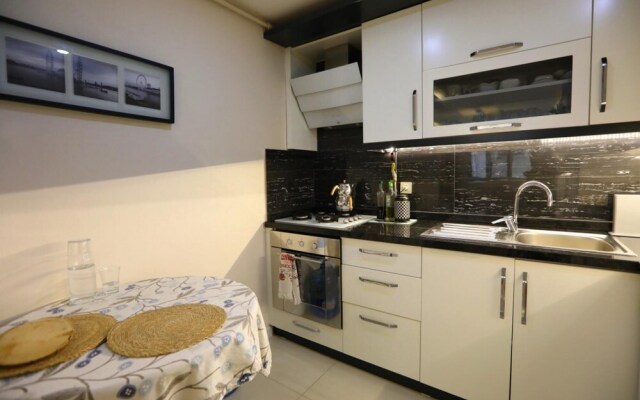 Apartment Close to Idealtepe Marmaray Station