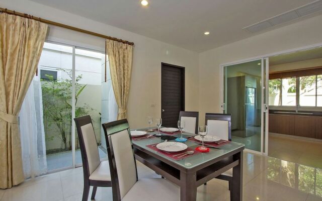 Oazza Villa