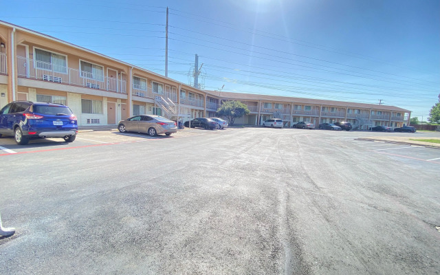 Great Western Inn & Suites - Saginaw