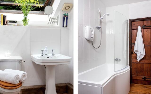 A Lovely old Stone Barn Between Talgarth and Crickhowell