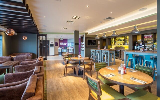 Premier Inn Chatham/Gillingham - Vic Pier