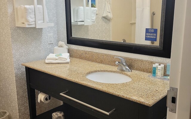 Hampton Inn Pensacola-Airport (Cordova Mall Area)